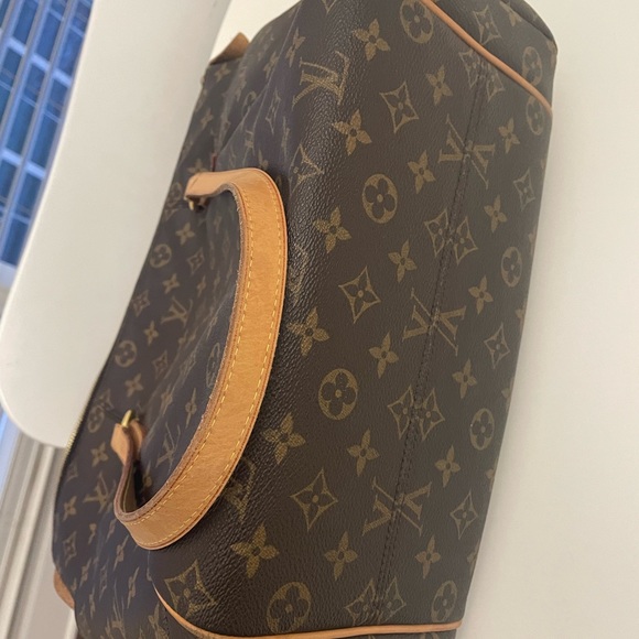 Louis Vuitton Totally MM - Picture 4 of 13